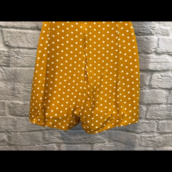 Nectar Clothing Polkadot Sleeveless Bow Romper - Picture 7 of 8